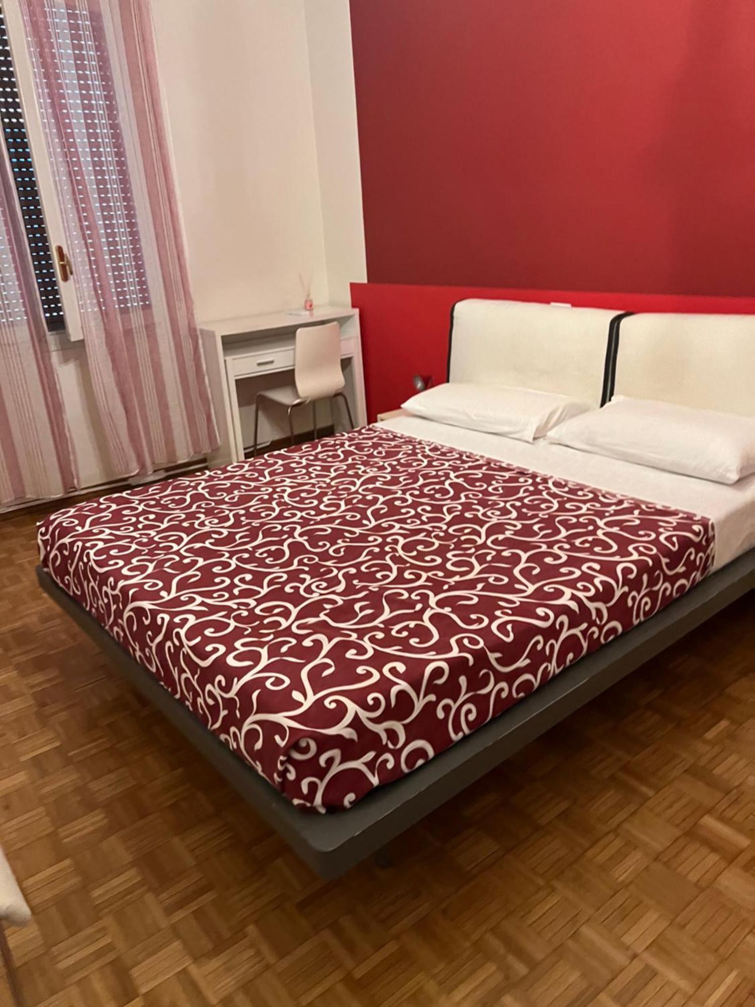Moonlight Centro Bologna Hotel Luaran gambar